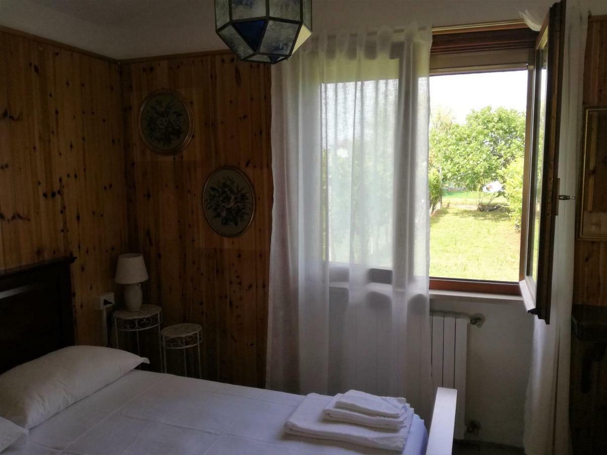 Villa La petite maison à Sirmione Extérieur photo